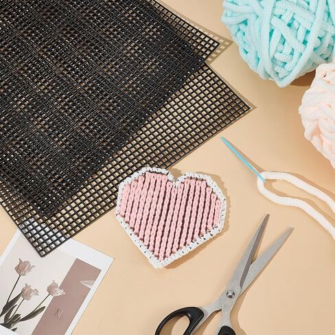 WADORN 8PCS شبكات شبكية البلاستيك ، 13.6 × 10.3 بوصة من قماطي الإبرة البلاستيكية سوداء شاشة شاشة شبكة أكريليك الشبكة للتطريز. in Saudi Arabia