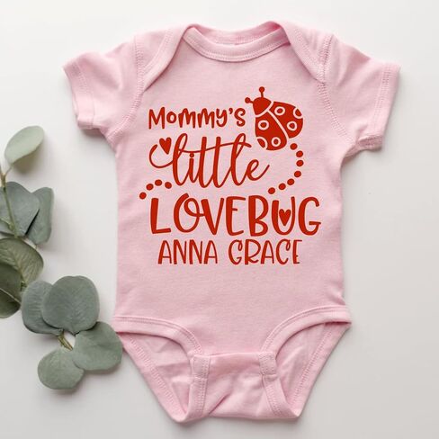 Mommy's Love Bug Baby Valentines Day Outfit Boy أو Girl ، Toddler Boy Boy Valentines Day Shirt ، Day Valentine Day for Toddler Girl ، Newborn Valentine's Day Onesie. متعدد الألوان in Saudi Arabia