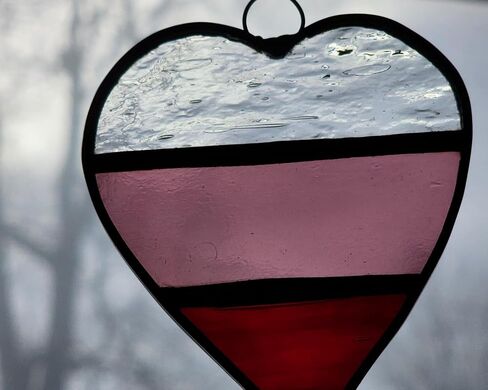 TCAG Heart Suncatcher (3"x3"), Clear Pink Red Striped Heart Ornament, Authentic Stained Art Glass, Handmade in Indiana, Mother's Day, Anniversary Gift, Birthday Gift, Packaged with Tissue and Ribbon in Saudi Arabia