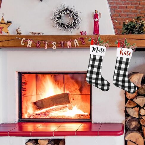 جوارب عيد الميلاد من Buffalo Plaid و Daddy ، والآباء الجدد ليكونوا هدايا عيد الميلاد ، وجوارب عيد الميلاد الشخصية للعائلة ، جوارب عيد الميلاد الكلاسيكية الممنوحة باللون الأحمر أو الأسود. in Saudi Arabia