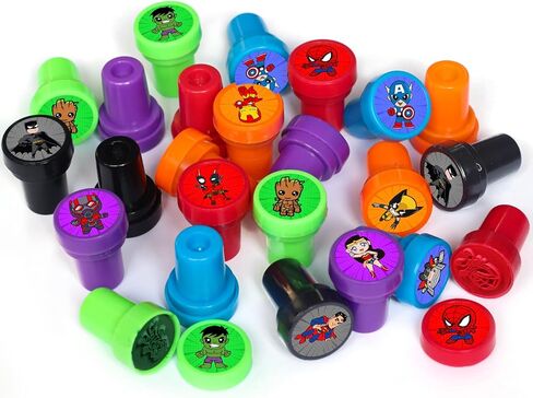 24 PCS Superhero طوابع ، لوازم حفلات عيد ميلاد خارقة ، و Goody Bag Treat Bag Stuff for Superhero Birthday Party Gifts in Kuwait