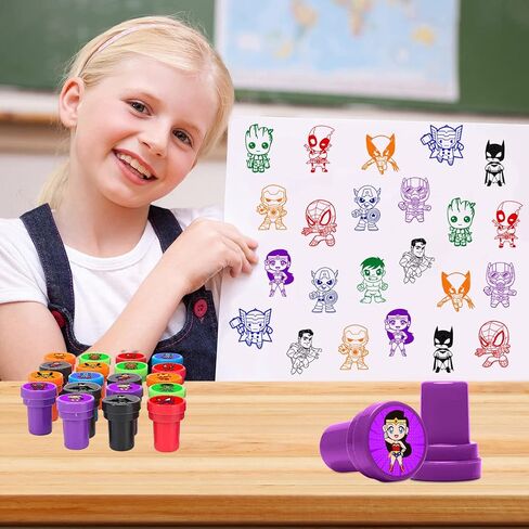 24 PCS Superhero طوابع ، لوازم حفلات عيد ميلاد خارقة ، و Goody Bag Treat Bag Stuff for Superhero Birthday Party Gifts in Kuwait