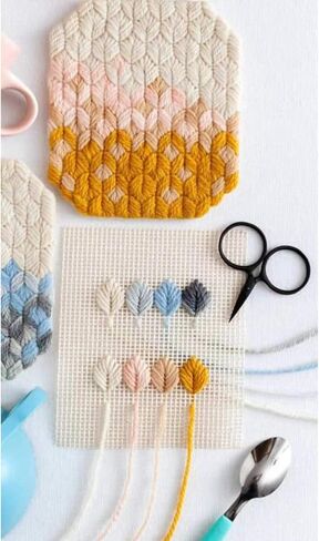 Latch Hook Tool, Silicone Handle Bent Crochet Needle 6.7 Inch for Rug Making and Carpet Crafts in Kuwait