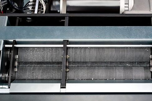 Dahle Powertec 707 PS Paper Shredder ، P-7 Super Micro Cut ، NSA/CSS 02-01 لمستندات سرية أعلى ، حماية المربى ، زيت السيارات ، 3.5 حصان ، 11 ورقة كحد أقصى in Saudi Arabia