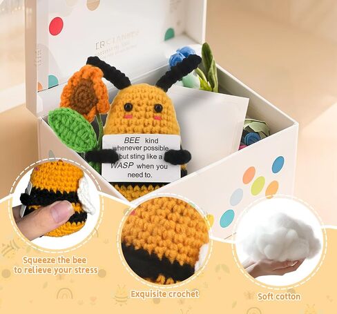 Positive Crochet Gifts Funny Bee Handmade Emotional Support Crochet Cute Animal Affirmation Card for Colleagues, Women and New Teacher Christmas Desk Decoration Inspirational Mini Doll in Saudi Arabia