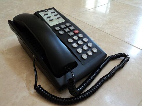 Avaya Partner 6 هاتف أسود (متجدد) in Saudi Arabia