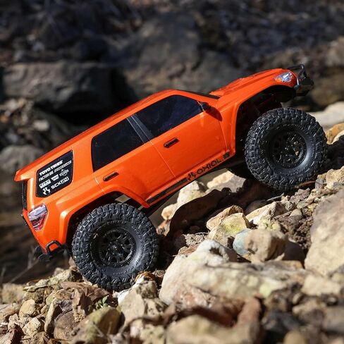 شاحنة RC المحورية 1/24 SCX24 Toyota 4Runner 4x4 RTR زاحف الصخور ، RTR (البطارية والشاحن المشمولة) الرمادي ، AXI-2035T2 in Kuwait