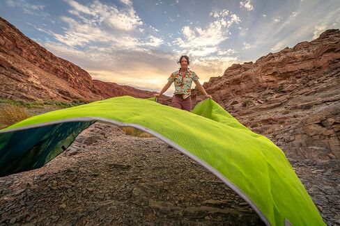 مات متعددة الاستخدامات خالية من الرمال من سي جير، برتقالي/بيج داكن، M (2.44 متر × 2.44 متر، 2.5 كجم) in Kuwait