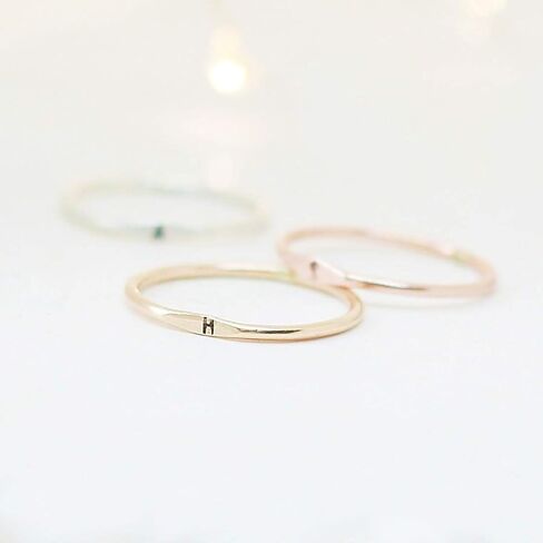 الحلقة الأولية. خاتم شخصي. حلقة خطاب قابلة للتكديس. الوردة أو الفضة أو الذهب. حلقة مكدس واحدة مخصصة. هدية لها. رنين الأمهات القابل للتكديس. أفضل الأصدقاء رنين. in Kuwait