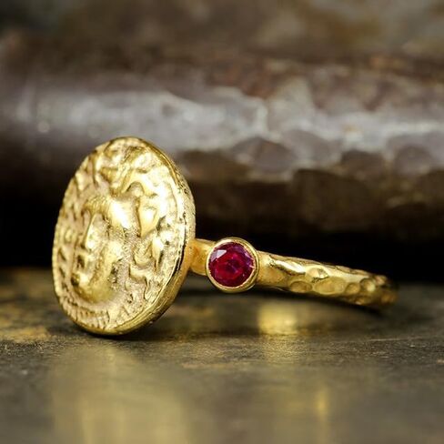Caprixus 925 Sterling Silver Signet Ring Medusa Coin 24K Gold Vermeil Designer Rings Handmade for Women Hammered Diamond Cut Red Zirconia Zirconia Murkish Gine Jewelry in Kuwait