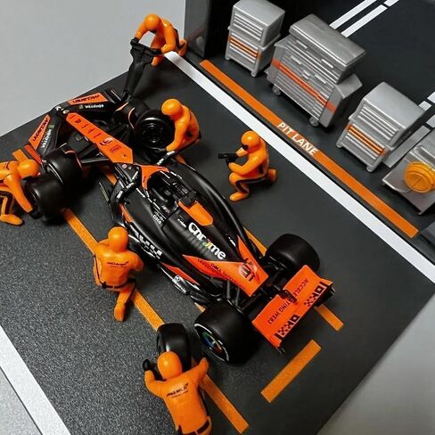 1/43 MCL38#81 نسخة حارة CAR CAR CAR ، نموذج سبيكة Die-Cast مع 6 شخصيات من طاقم الحفرة ، هدية قابلة للتحصيل للبالغين in Saudi Arabia