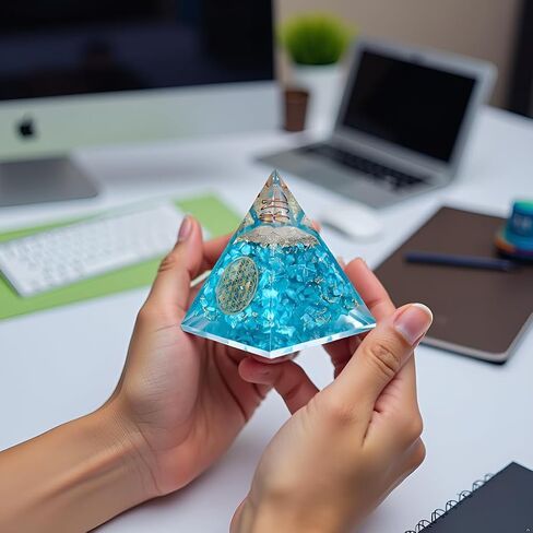 منطقة الشفاء Aquamarine هرم - مولد الطاقة الكريستالية المصنوعة يدويًا للهدوء والإيجابية والشفاء العاطفي - ديكور المنزل الروحية والتأمل in Kuwait