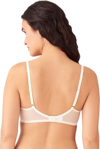 Wacoal Women's Scene Stealer Lace Underwire Bra in Saudi Arabia
