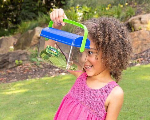 Wild Adventure Bug Catcher and Critter Shack Includes Tweezers and Magnifying Glass, Stem Toy Habitat for Indoor/Outdoor Insects, Educational Learning 3+ in Saudi Arabia