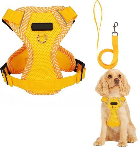تسخير القطط و Hears Escape Proof Tharness for Histten Puppy Clemable Cats Dog Easy Walk Seatbelt صغير ، أصفر in Kuwait