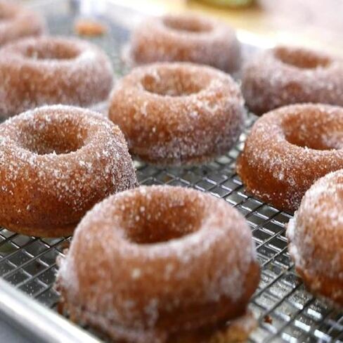 Apple Cider Donut Fragrance Oil (Our Version of The Brand Name) (8 oz Bottle) for Candle Making, Soap Making, Tart Making, Room Sprays, Lotions, Car Fresheners, Slime, Bath Bombs, Warmers…… in Saudi Arabia