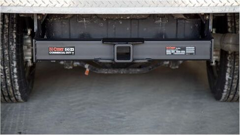 وصلة مقطورة CURT 15845 التجارية فئة 5، جهاز استقبال 2-1/2 بوصة، متوافق مع Select Ford F-350، F-450، F-550 Super Duty، F-650 in Kuwait