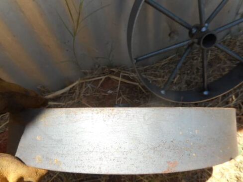 2pcs) زوج من 12 بوصة عجلات العربة المعدنية المزخرفة لعربات الحديقة بار ب. in Kuwait