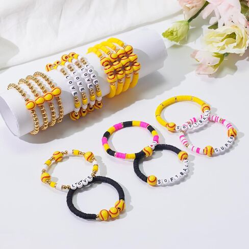 40PCS Sports موضوع أساور سحر ، الأساور الممتدة الطين قابلة للتكديس ، والأساور المرنة الطبقات الرياضية الحفلات تفضل المجوهرات للمراهقين للنساء الرجال in Kuwait