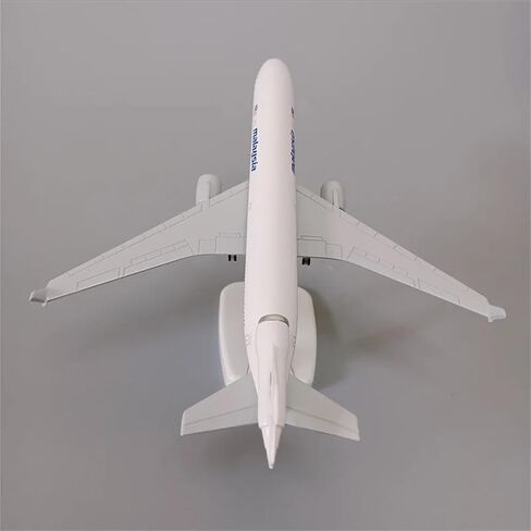 ZEZEFUFU 1/400 Scale Airplane Model Malaysia MD-11 Airplane Alloy Plane Model for Collection with Display Stand Toys in Saudi Arabia