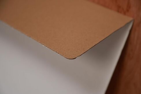 لوحة عرض Tri-Fold ، 10 عبوات مع لوحة تخزين ، وايت وكرافت براون ، زوايا مستديرة in Saudi Arabia