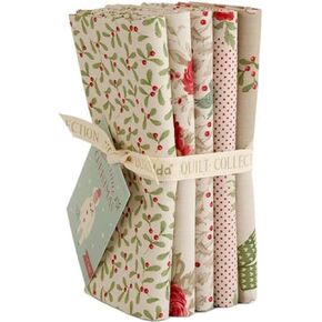 Tilda Merry Little Christmas Cream 5 Fat Quarter Bundle by Tone Finnanger for Tilda Fabrics TIL300245 in Kuwait