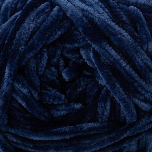 Craft County Bulky 5 Velvet Yarn - خيوط بوليستر ناعمة للغاية للبطانيات ، ديكور المنزل ، وأكثر من ذلك! in Kuwait
