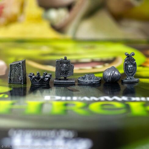 Monopoly: لعبة لوحة SHREK EDITION ، شراء ، بيع وتجارة ، شخصيات خيالية شهيرة مثل Shrek ، Donkey ، Puss N Boots & More ، لعبة عائلية كلاسيكية للأعمار 8+ ، MERCHANDISE المرخصة رسميًا in Saudi Arabia