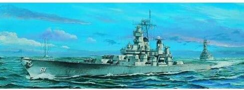 عازف البوق 1/700 USS Iowa BB61 Battleship 1984 Model Kit in Saudi Arabia