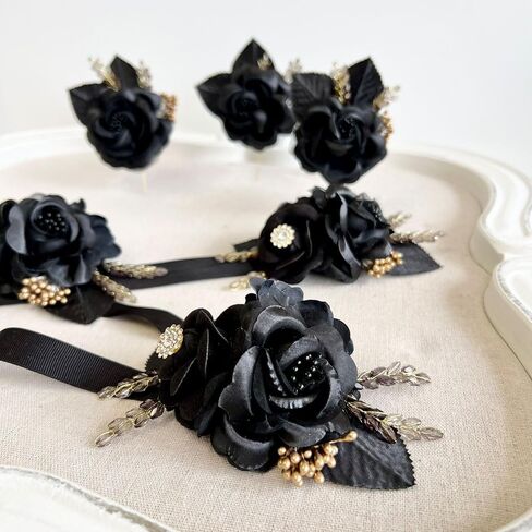 الأسود الذهب الترويجي القذرة و boutonniere مجموعة الهدايا صندوق هدايا ، معصم الزفاف ، قذارة الزفاف ، وصيفات الشرف ، أساور الزفاف ، القاعدة من أجل أمي in Saudi Arabia