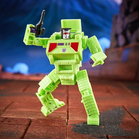 Transformers Toys Studio Series Deluxe Class the Movie Bonecrusher ، 4 بوصة تحويل الشكل ، ألعاب الروبوت ، 8+ in Kuwait