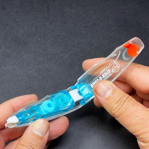 شريط تصحيح قابلة لإعادة تعبئة Lion Click-N-cover ، طرف قابل للسحب ، 1/5 "عريض و 236" طويل ، خالي من الحمض ، 1 EA. (CT-305) in Saudi Arabia