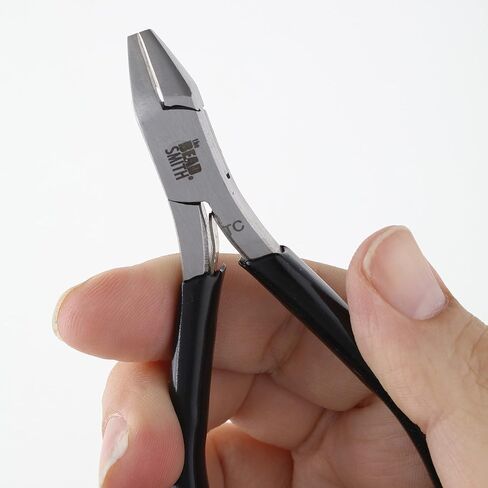 The Beadsmith Chain Nose Pliers – Extra Fine Tips – 4.5 inches (114mm) – PVC Grip Handle with Double Leaf Springs – Jewelry Making Tool for Creating Bracelets, Earrings and Necklaces in Saudi Arabia