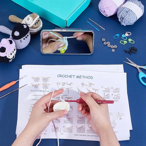 Origach 4 PCS Halloween Ghost و Mini Pumpkin Crochet Kit للمبتدئين ، مجموعة الكروشيه DIY للبالغين ، مجموعة مفاتيح الكروشيه الكاملة مع تعليمي فيديو خطوة بخطوة لتجمعات الحفلات الهالوين in Kuwait