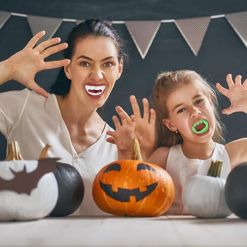 24 PCS مصاصي الدماء البلاستيكي الأسنان الأنياب المزيفة - مصاصي الدماء البيضاء أسنان هالوين الدعائم ، مستلزمات الحفلات والخداع أو الملحقات in Kuwait