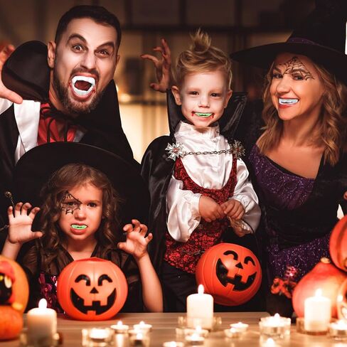 24 PCS مصاصي الدماء البلاستيكي الأسنان الأنياب المزيفة - مصاصي الدماء البيضاء أسنان هالوين الدعائم ، مستلزمات الحفلات والخداع أو الملحقات in Kuwait