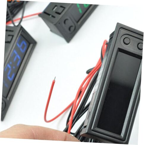 Pretyzoom Automotive Discloy Display Notemeter مع قياس خارجي داخلي مزدوج على مدار الساعة in Saudi Arabia