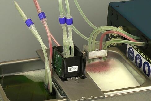 Eco Solvel Cleaning Solution 1000 مل (1 لتر) لـ Roland Mimaki Mutoh Epson Line Line Line Flushing Liquid in Saudi Arabia