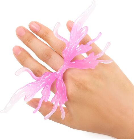 Bratz Fashion Pixiez Yasmin Dollible Fantasy Doll مع أزياء وملحقات حقيقية in Kuwait