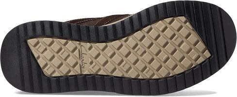 حذاء Wellman Trail Ap المقاوم للماء للرجال من Clarks in Kuwait