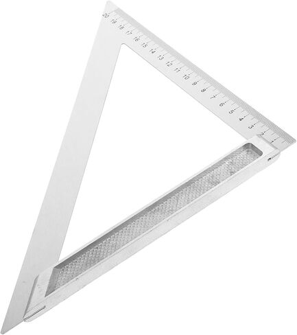 90 degree Carpenter Square Triangle Metric Metric Pare Presid in Saudi Arabia