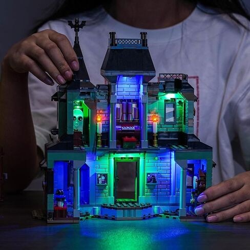 طقم مصباح LED تمت ترقيته المتوافقة مع مجموعة بناء القصر المسكون Lego ، إصدار RC متوافق مع LEGO 31167 (نموذج غير مدرج) in Kuwait