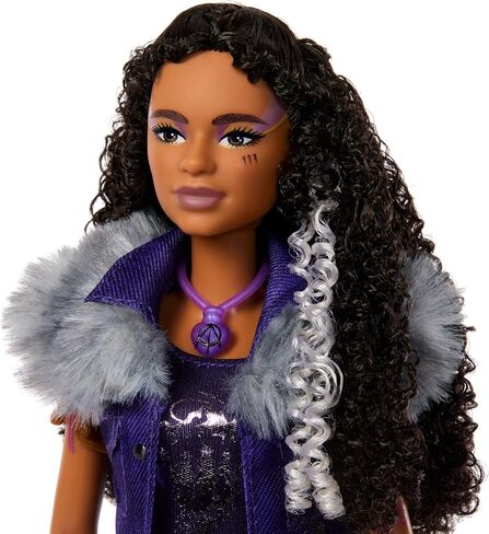 Mattel Disney Zombies 4: Dawn of the Vampires Willa Lykensen Fashion Doll مع ملابس قابلة للإزالة و 7 ملحقات مستوحاة من الفيلم in Saudi Arabia