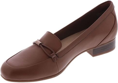Clarks Women's Juliet Shine Loafer in Kuwait