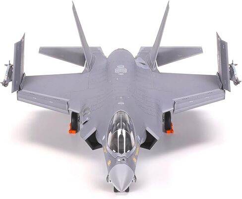 TAMIYA 1/72 Lockheed Martin F-35C Lightning II TAM60794 in Saudi Arabia