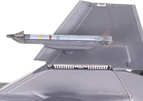 TAMIYA 1/72 Lockheed Martin F-35C Lightning II TAM60794 in Saudi Arabia