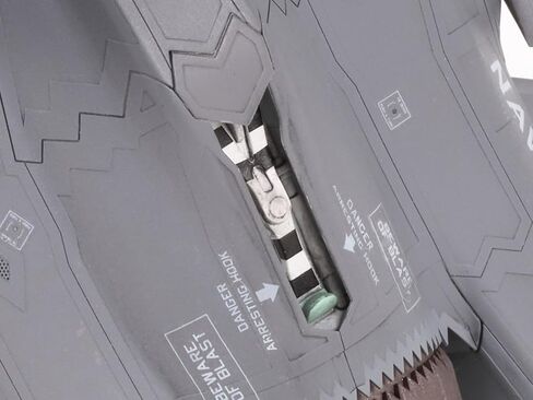 TAMIYA 1/72 Lockheed Martin F-35C Lightning II TAM60794 in Saudi Arabia