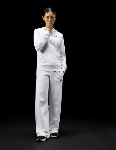 Nike Women's Club Fleece Pullover Hoodie L Black in Saudi Arabia