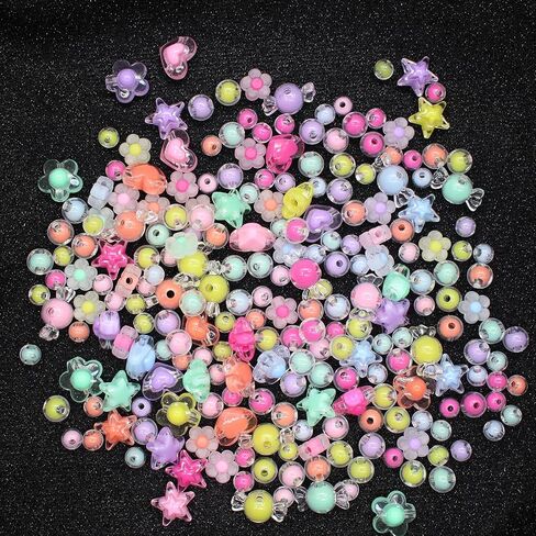 Nikkiguo 200 PCS Acrylic Bear Beads Jewelry Making Kit - 24 لونًا في 4 أنماط: حلوى اللون ، شفاف ، غير شفاف وتوهج في الخرز المظلم مع الأسلاك ، المشابك للأساور DIY ، القلادات ، مفاتيح المفاتيح in Saudi Arabia