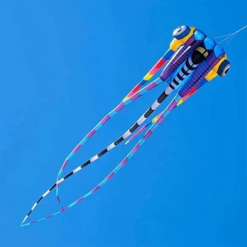 Airfoil Giant Nylon 3D Trilobite Kite - 15.75 قدم تصميم ثلاثي Trilobite | من السهل الطيران ، متعة في الهواء الطلق متينة للبالغين والمراهقين | طائرة ورقية ناعمة كبيرة مع ذيول طويلة in Kuwait